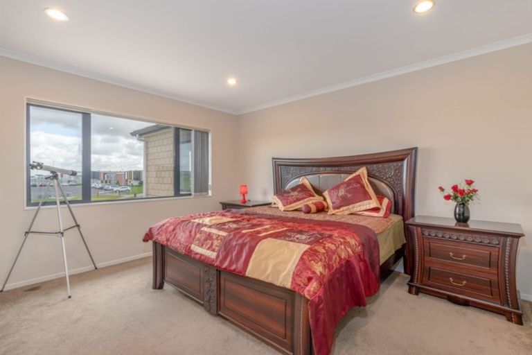 Photo of property in 14 Aster Place, Flat Bush, Auckland, 2019