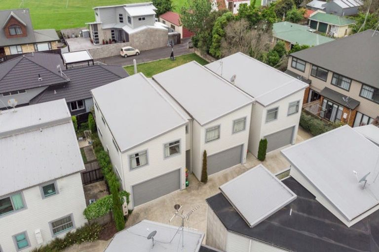 Photo of property in 20c Kelvin Place, Hamilton East, Hamilton, 3216