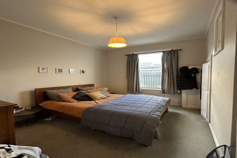 Photo of property in 61-61a Brougham Street, Mount Victoria, Wellington, 6011
