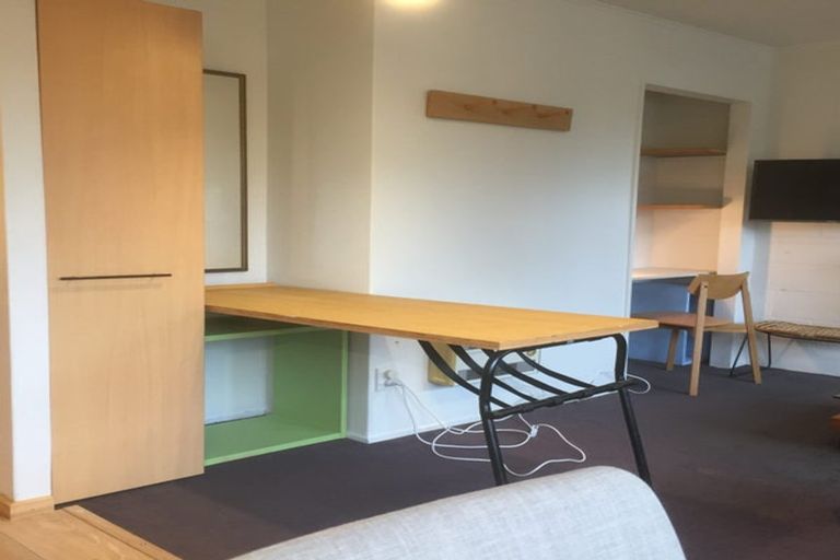 Photo of property in 29-31 Main Street, Greytown, 5712