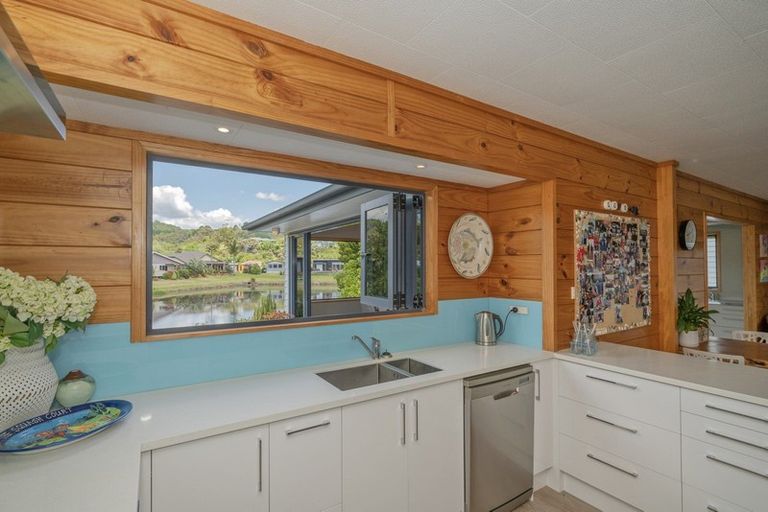 Photo of property in 13 Martin Place, Cooks Beach, Whitianga, 3591