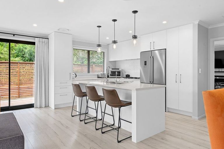 Photo of property in 2 Oderings Place, Huntington, Hamilton, 3210
