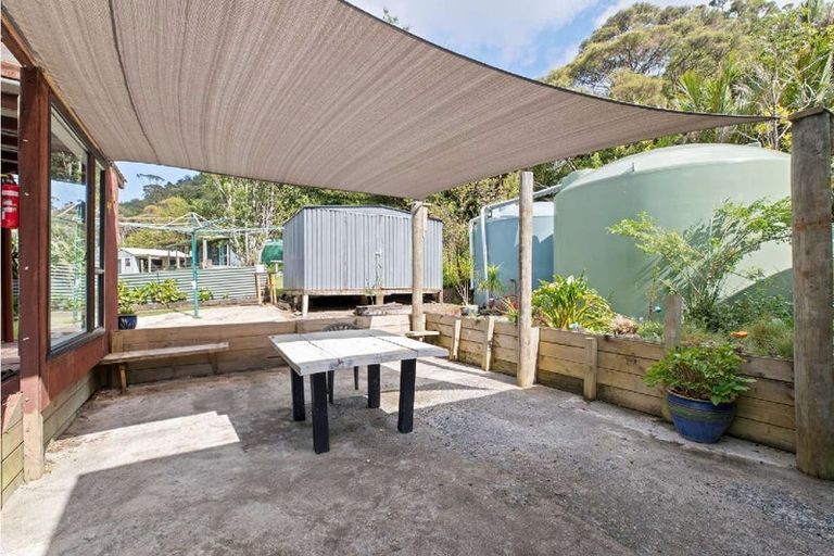 Photo of property in 20 Puriri Place, Tuateawa, Coromandel, 3583