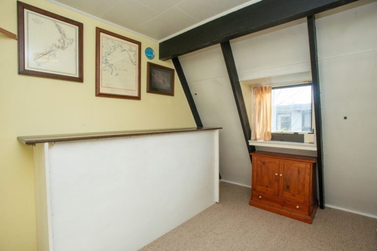 Photo of property in 7 Hamlin Place, Greenmeadows, Napier, 4112