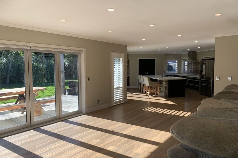 Photo of property in 32a Elizabeth Street, Waikanae, 5036