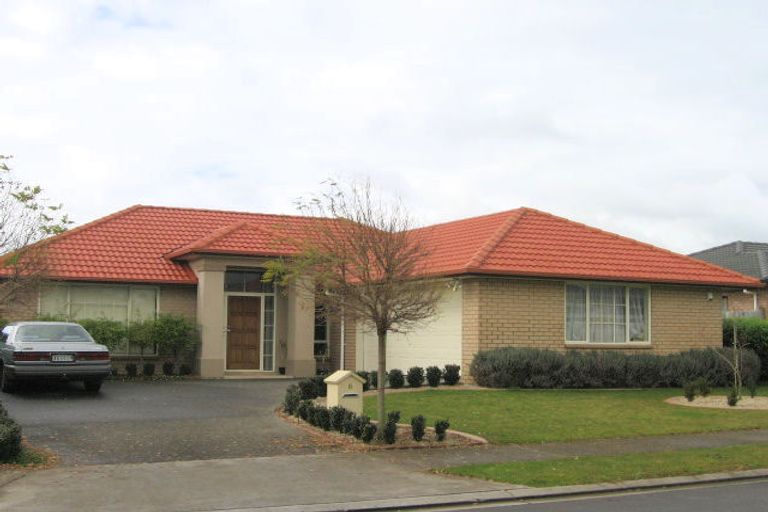 Photo of property in 6 Clavoy Place, East Tamaki, Auckland, 2016