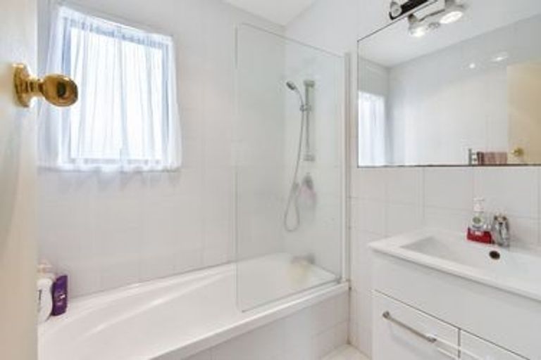 Photo of property in 26 Cosgrave Road, Papakura, 2110