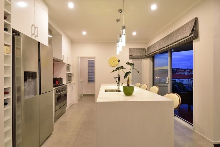 Photo of property in 7 Bella Vista Drive, Gulf Harbour, Whangaparaoa, 0930