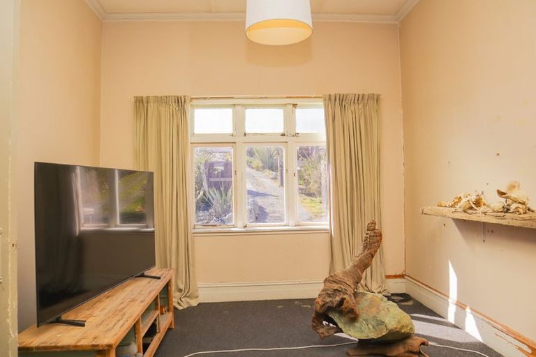 Photo of property in 110 Bright Street, Cobden, Greymouth, 7802