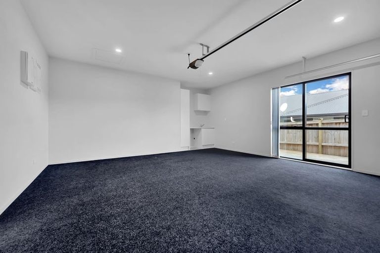 Photo of property in 2 Bellenden Crescent, Pokeno, 2402