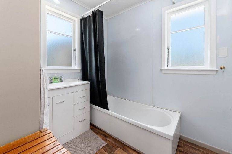 Photo of property in 20 Wingrove Road, Owhata, Rotorua, 3010