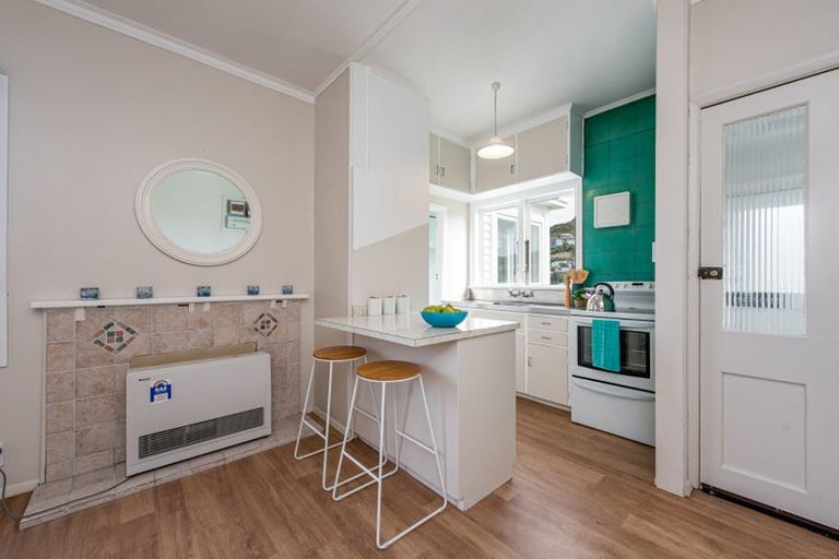 Photo of property in 42 Prospect Terrace, Johnsonville, Wellington, 6037