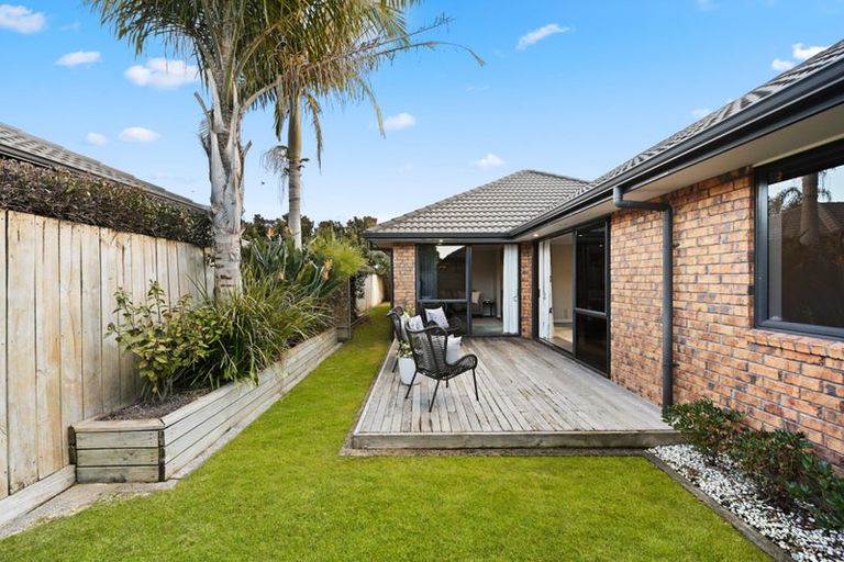 Photo of property in 6 Compton Grove, Huntington, Hamilton, 3210