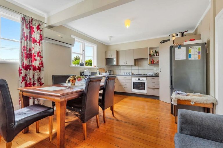 Photo of property in 97 Emano Street, Toi Toi, Nelson, 7010