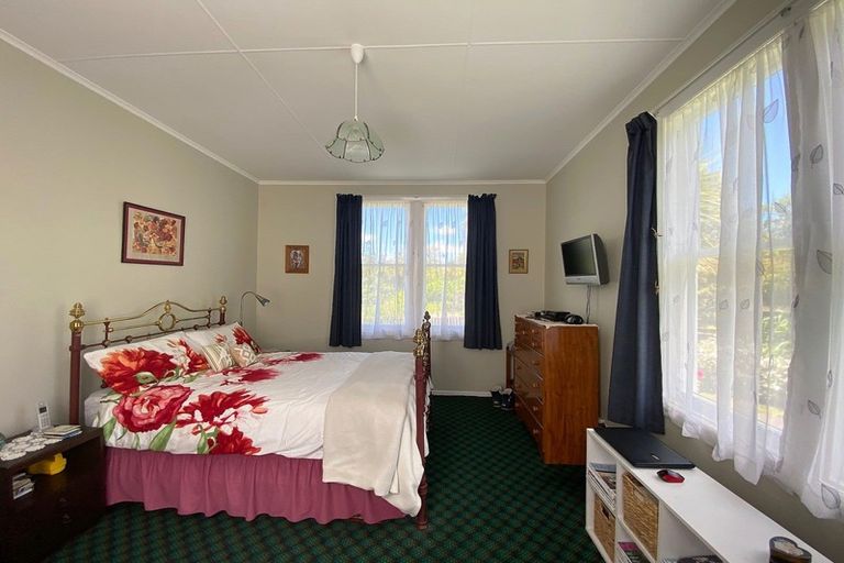 Photo of property in 20 Makomako Street, Pongaroa, 4991