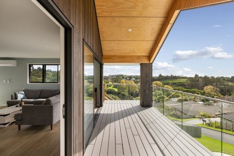 Photo of property in 6 Greenvale Place, Welcome Bay, Tauranga, 3112