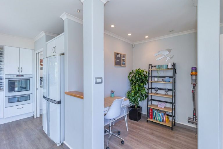 Photo of property in 6 Arete Lane, Levin, 5571