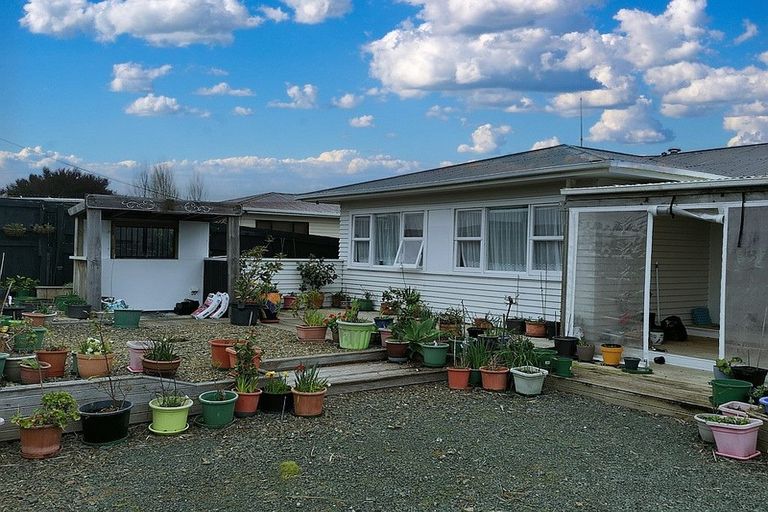 Photo of property in 103 Hurndall Street East, Maungaturoto, 0520