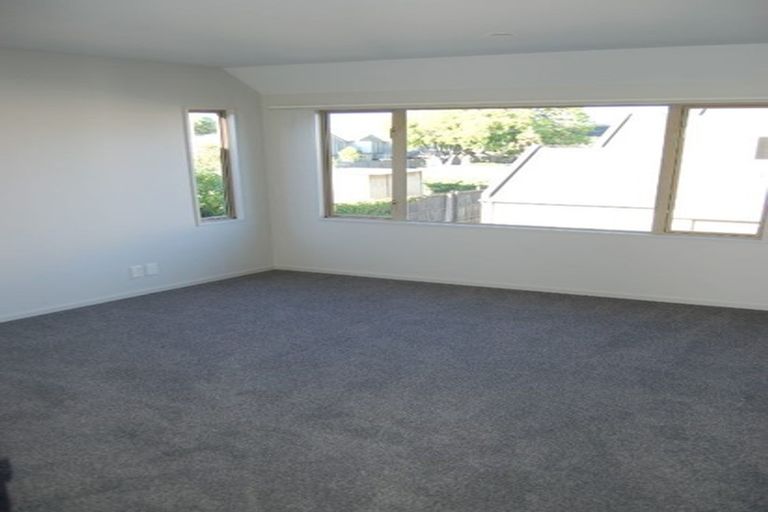 Photo of property in 490b Manchester Street, St Albans, Christchurch, 8014