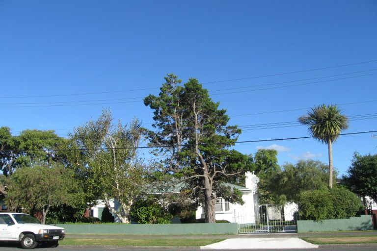 Photo of property in 34 Kowhai Avenue, Ebdentown, Upper Hutt, 5018