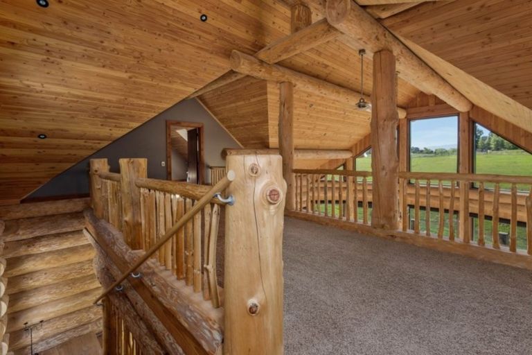 Photo of property in 21 Schaumann Road, Bridge Hill, Alexandra, 9320