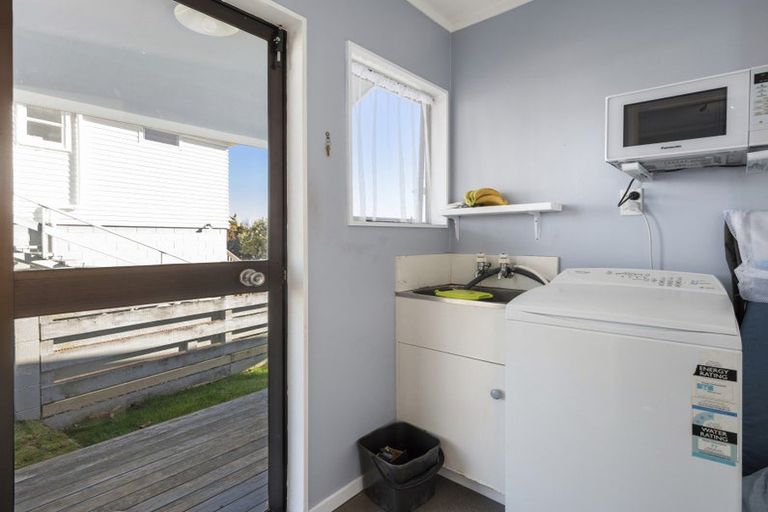 Photo of property in 21 Ingle Avenue, Richmond Heights, Taupo, 3330