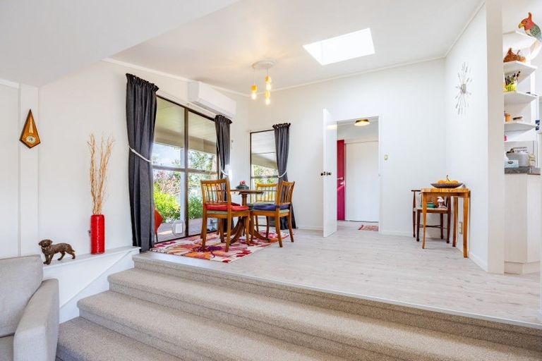 Photo of property in 21 Abbotsford Road, Waipawa, 4210