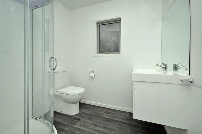 Photo of property in 46a Elliston Crescent, Stanmore Bay, Whangaparaoa, 0932