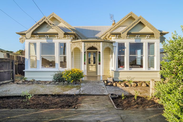 Photo of property in 7 Torquay Street, Abbotsford, Dunedin, 9018