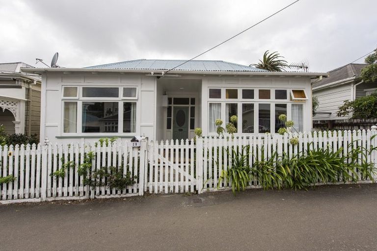 Photo of property in 25 Rintoul Street, Westport, 7825