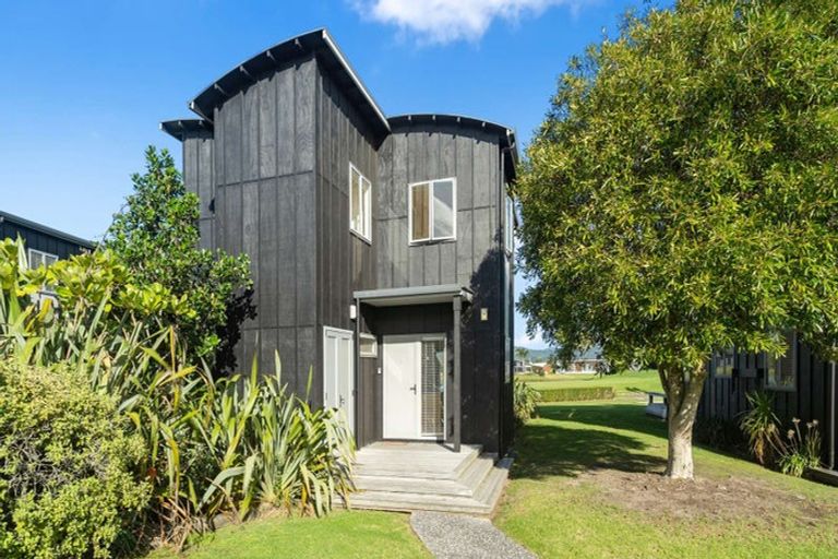 Photo of property in 23/101 Harbour Drive, Matarangi, Whitianga, 3592