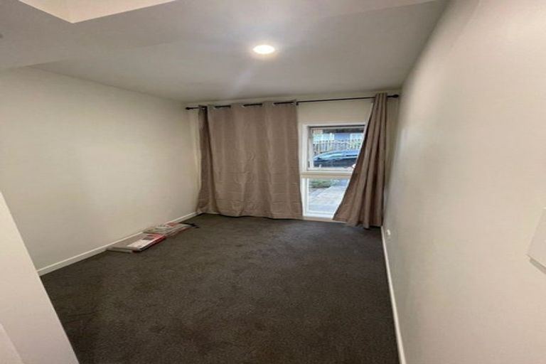 Photo of property in 7a Clayburn Road, Glen Eden, Auckland, 0602