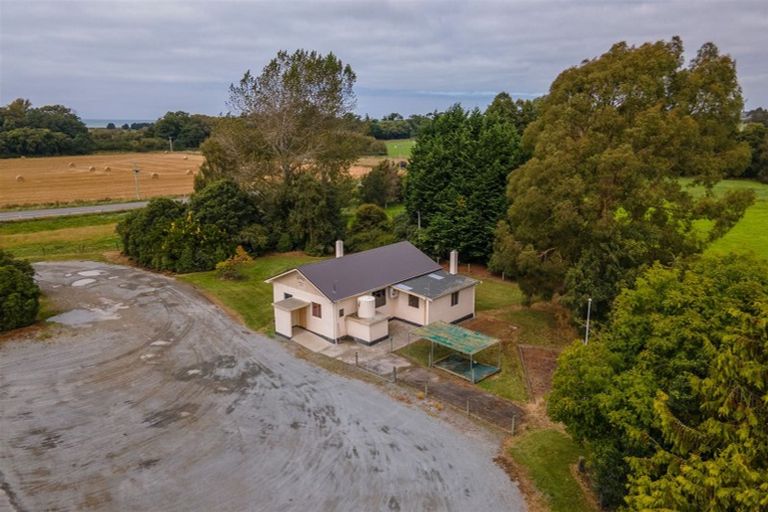 Photo of property in 7 Woolshed Valley Road, Otaio, Timaru, 7971