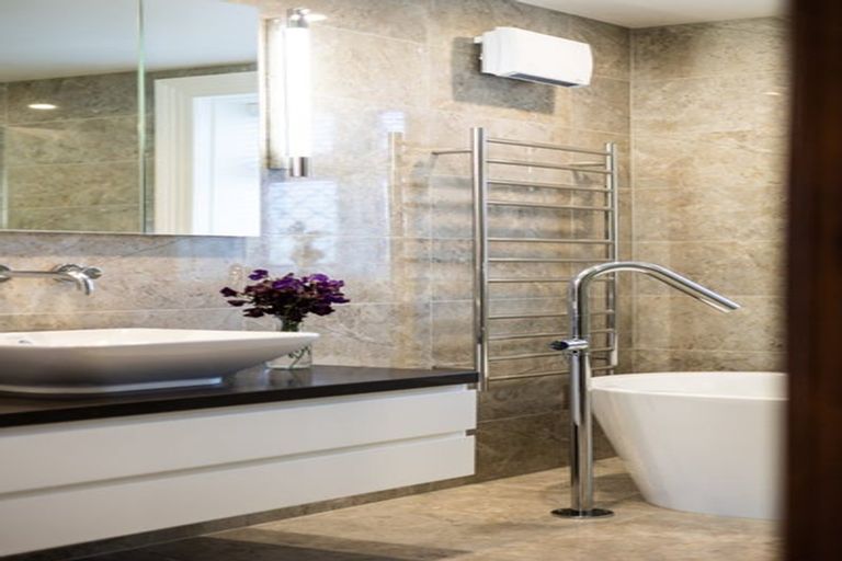 Photo of property in 2 Sargood Street, Maori Hill, Dunedin, 9010