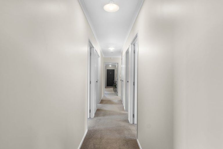 Photo of property in 9 Whitney Place, Rototuna North, Hamilton, 3210