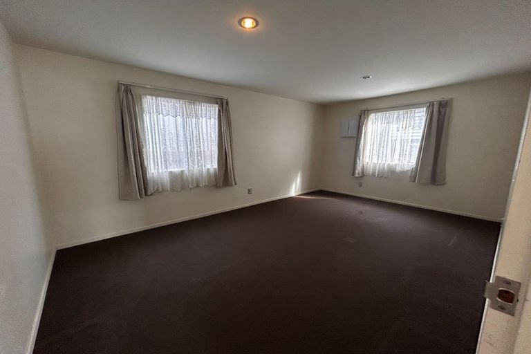Photo of property in 265 Te Atatu Road, Te Atatu South, Auckland, 0610