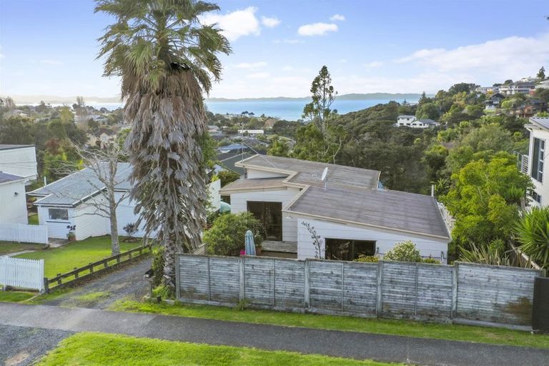 Photo of property in 14 Maraetai School Road, Maraetai, Auckland, 2018