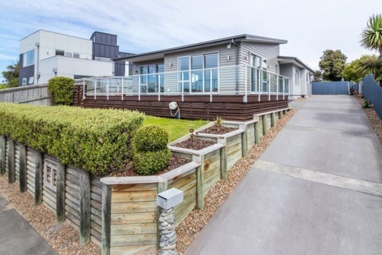 Photo of property in 1b Aston Drive, Waimairi Beach, Christchurch, 8083