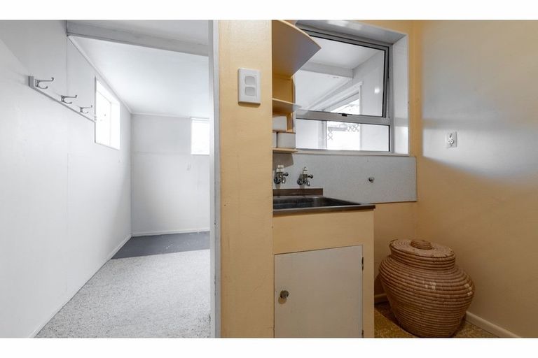 Photo of property in 44 Church Street, Oxford, 7430