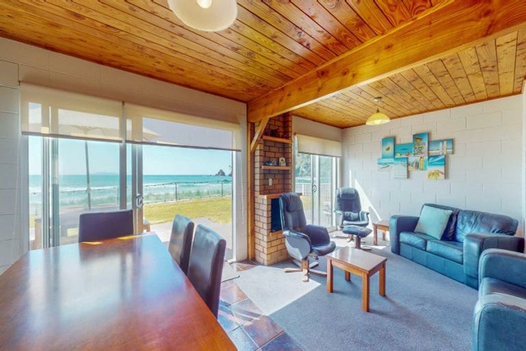 Photo of property in 106 Pohutukawa Crescent, Whangamata, 3620