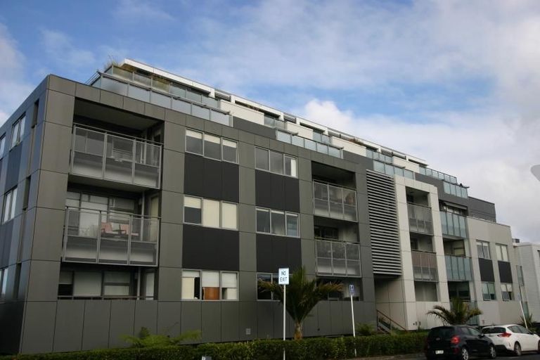 Photo of property in Maison Apartments, 212/16 Huron Street, Takapuna, Auckland, 0622