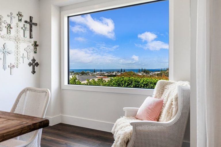 Photo of property in 53 The Ritz, Orewa, 0931