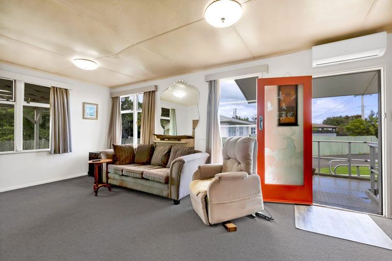 Photo of property in 4 Elizabeth Street, Patea, 4520