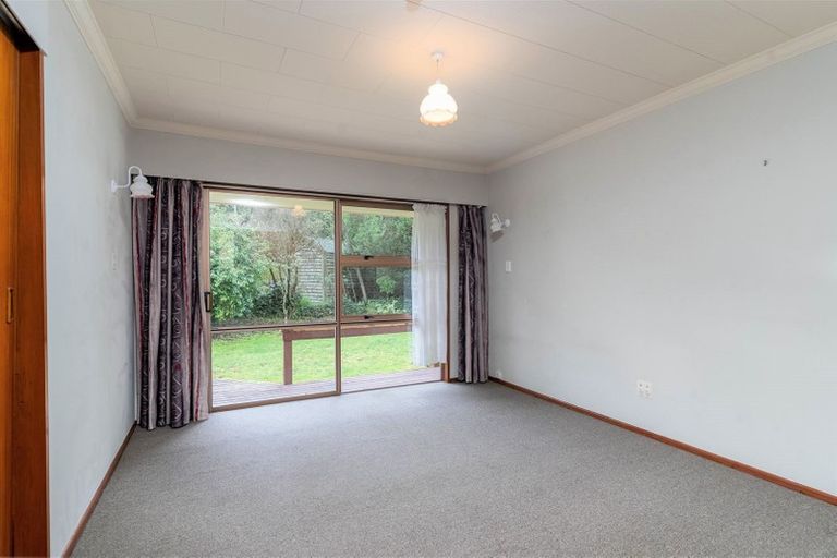 Photo of property in 24 Oxford Street, Lansdowne, Masterton, 5810