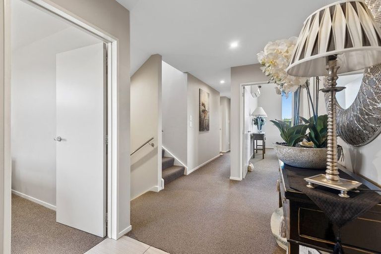 Photo of property in 189 Heta Road, Highlands Park, New Plymouth, 4312