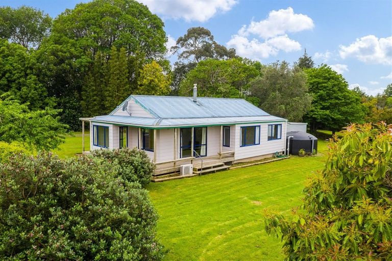Photo of property in 229 Ngunguru Road, Glenbervie, Whangarei, 0173