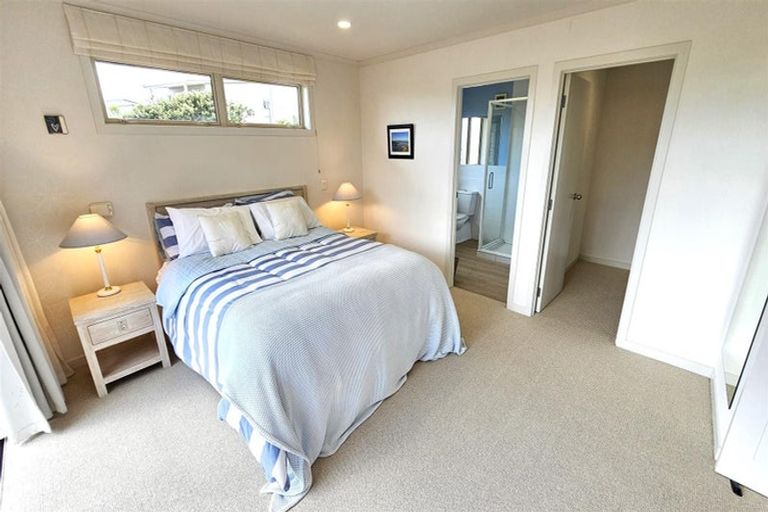 Photo of property in 110 Totara Place, Matarangi, Whitianga, 3592