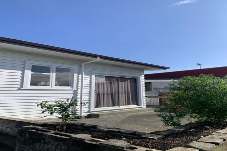 Photo of property in 28 Guppy Road, Greenmeadows, Napier, 4112