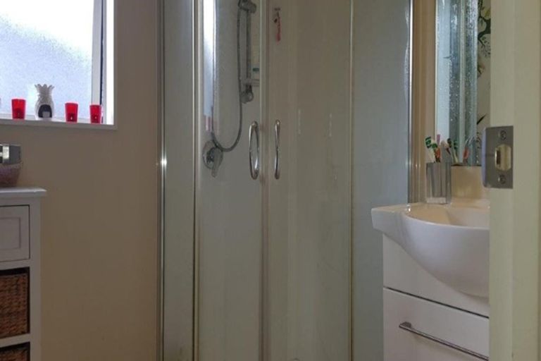 Photo of property in 20 Olliviers Road, Phillipstown, Christchurch, 8011