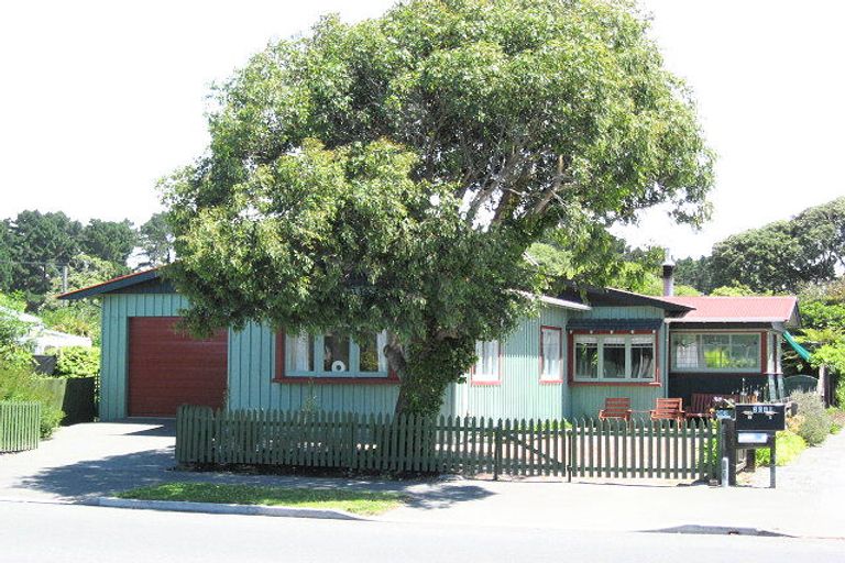 Photo of property in 206 Estuary Road, South New Brighton, Christchurch, 8062